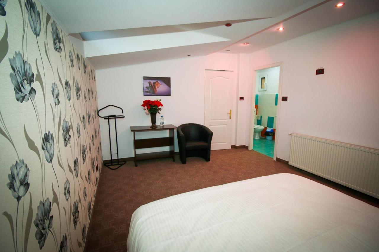 Karma Luxury Room ブカレスト エクステリア 写真